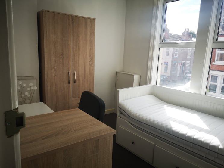 Room Harcourt Street in Nottingham