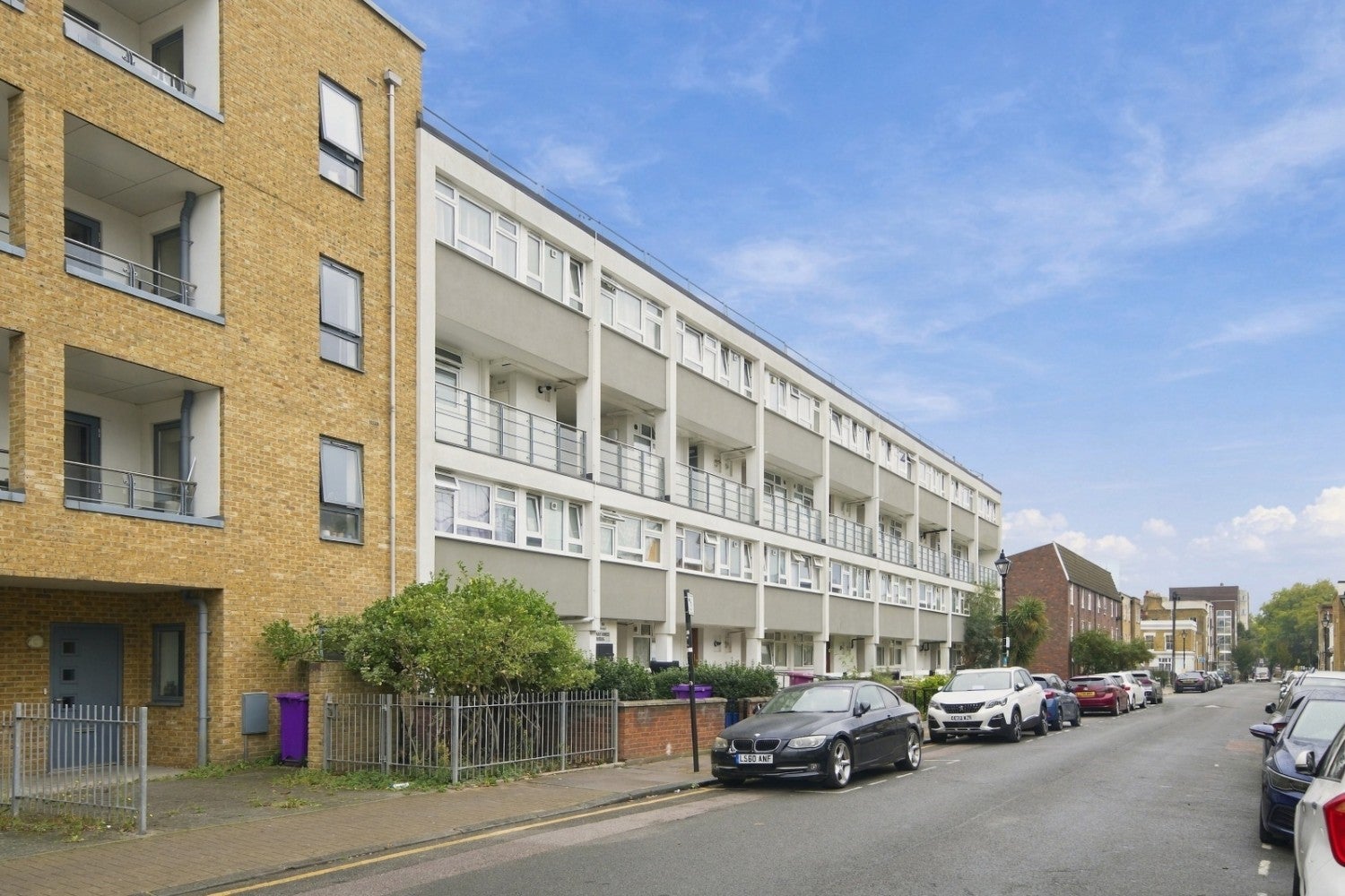 Flat Eric Street in Greater London