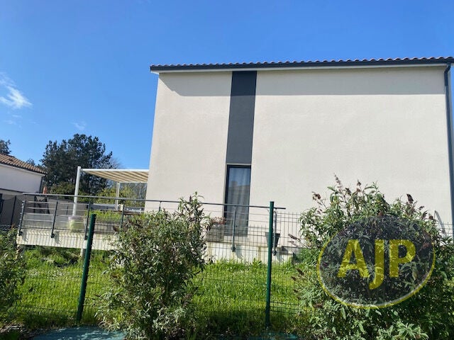 Maison D 9 à Loché-sur-Indrois