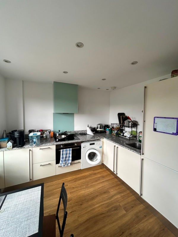 Flat Duke of Wellington Avenue in Greater London