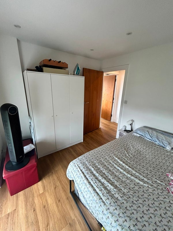 Flat Duke of Wellington Avenue in Greater London