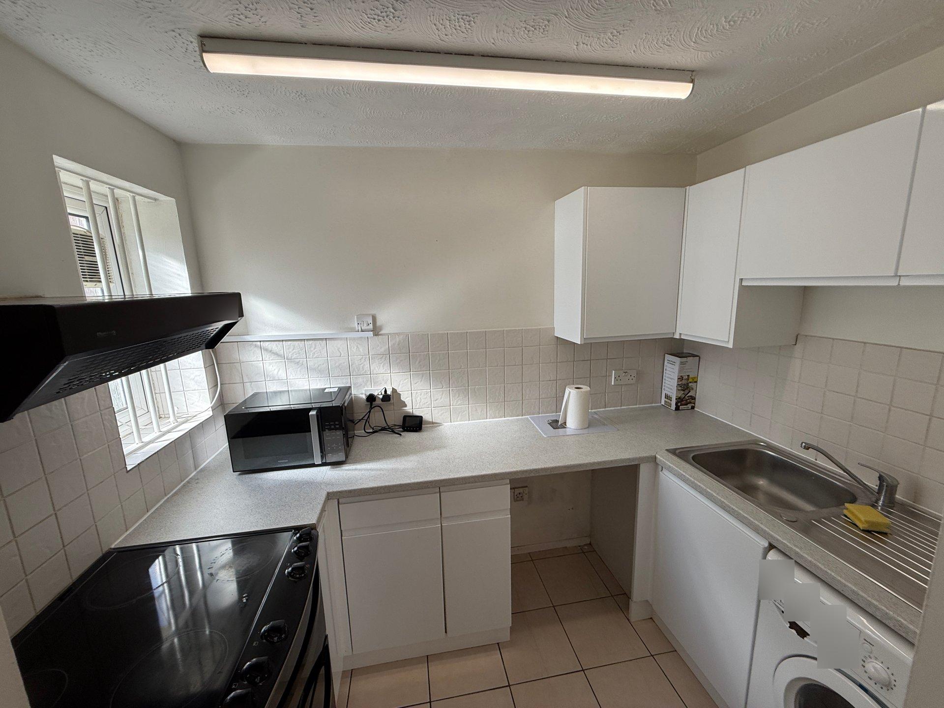 Flat Elmore Close in Greater London