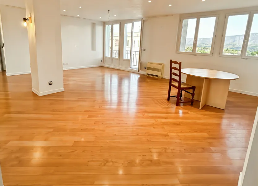 Appartement Rue Stendhal à Romans-sur-Isère