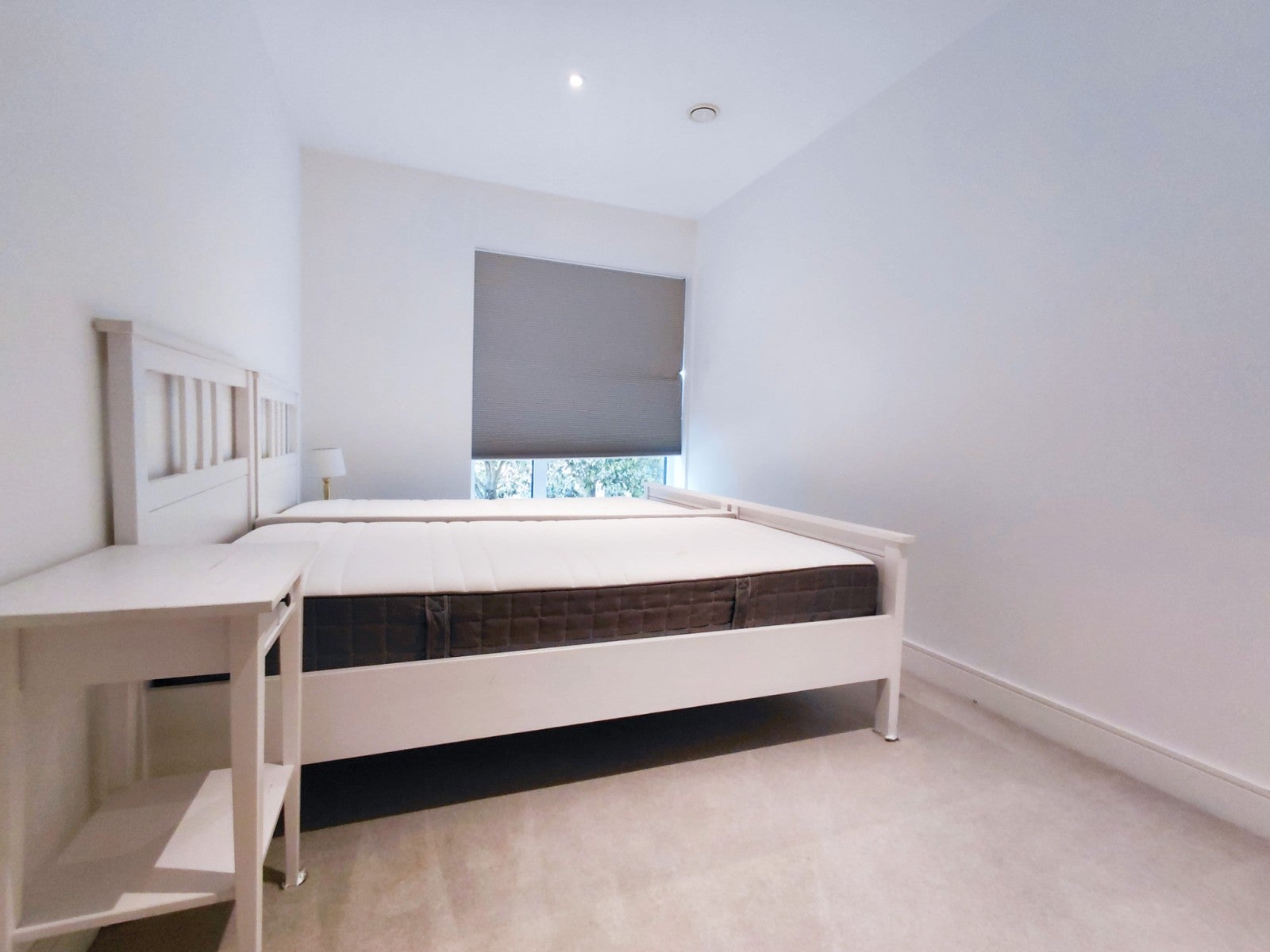 Flat Longfield Avenue in Greater London