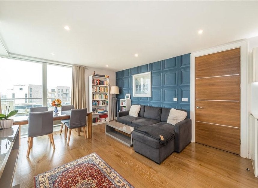 House Saundby Lane in Greater London