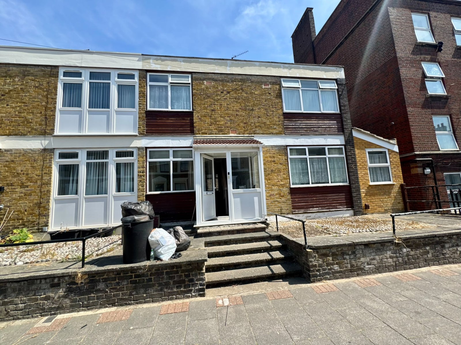 House Brokesley Street in Greater London