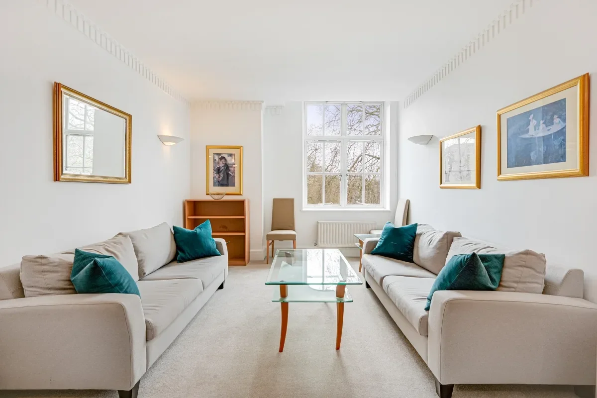 Flat Russell Square in Greater London