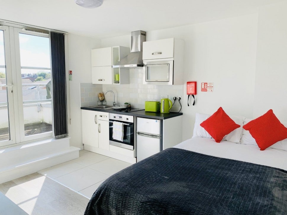 Flat Watkin Road in Leicester