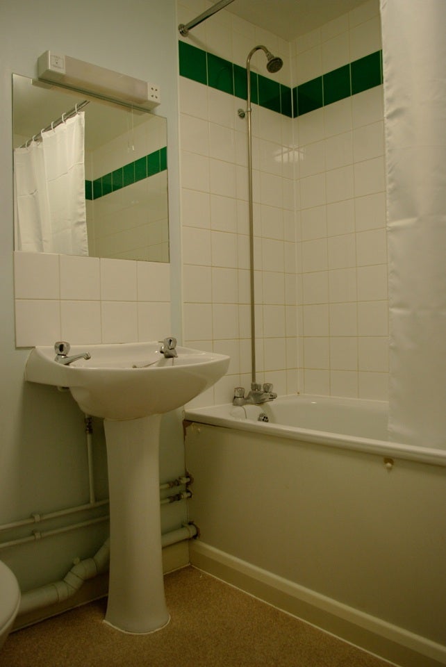 Room Hornsey Street in Greater London