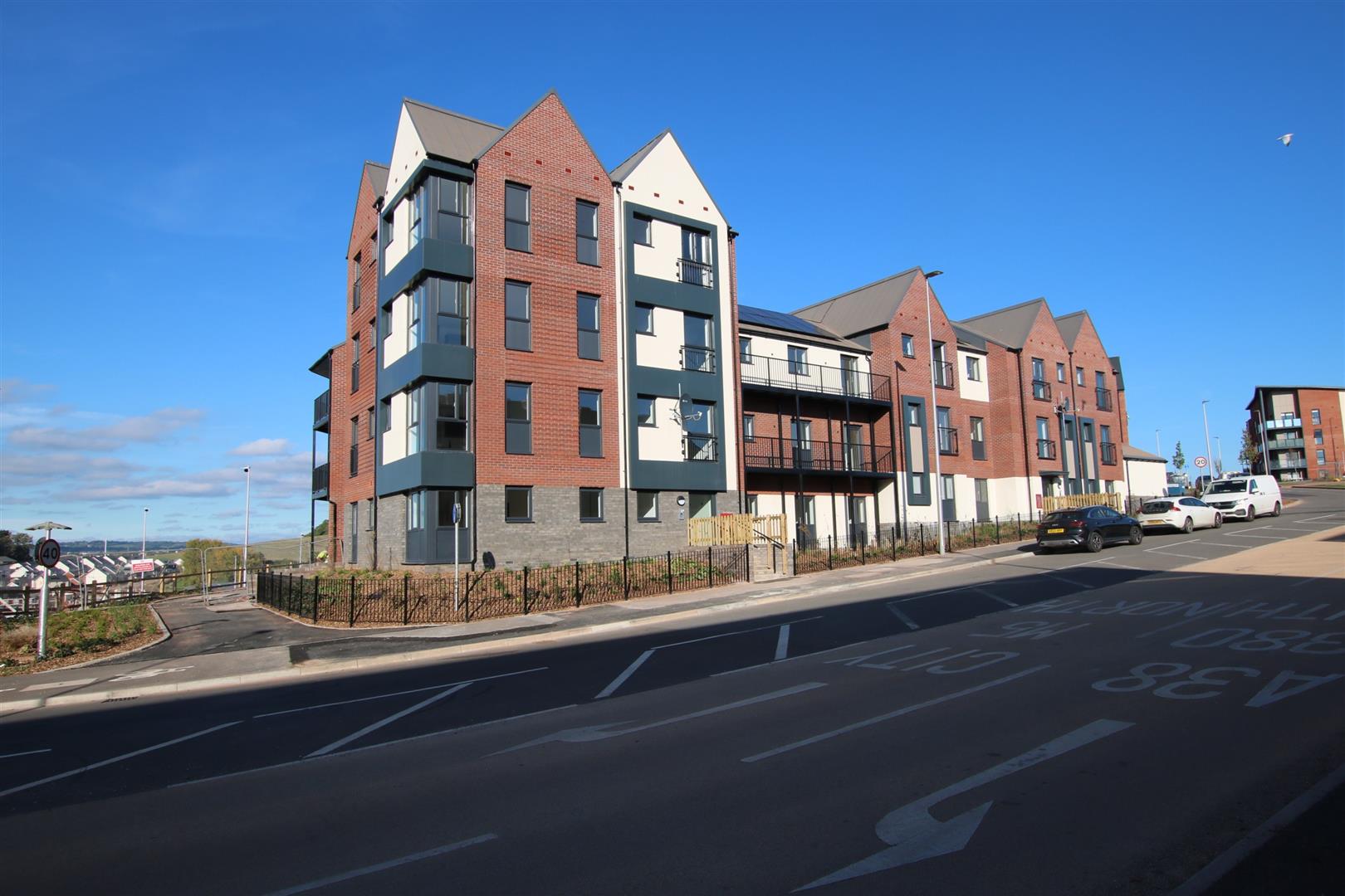 Flat Ellacott Road in Teignbridge