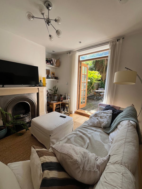 Room Northchurch Road in Greater London