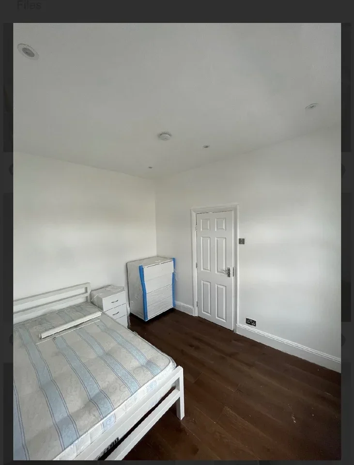 Room Westbury Terrace in Greater London