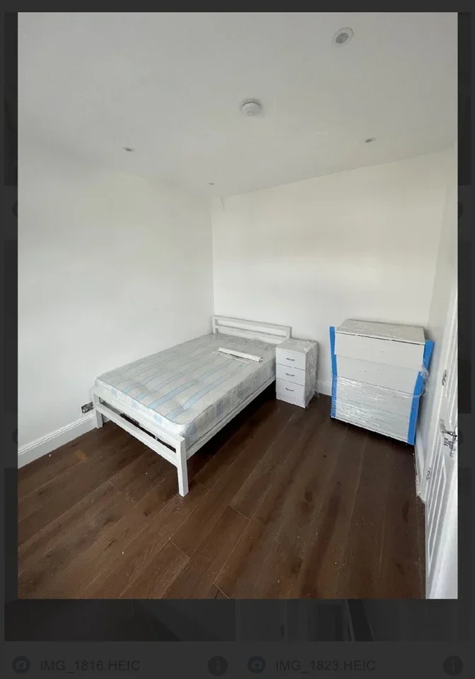 Room Westbury Terrace in Greater London