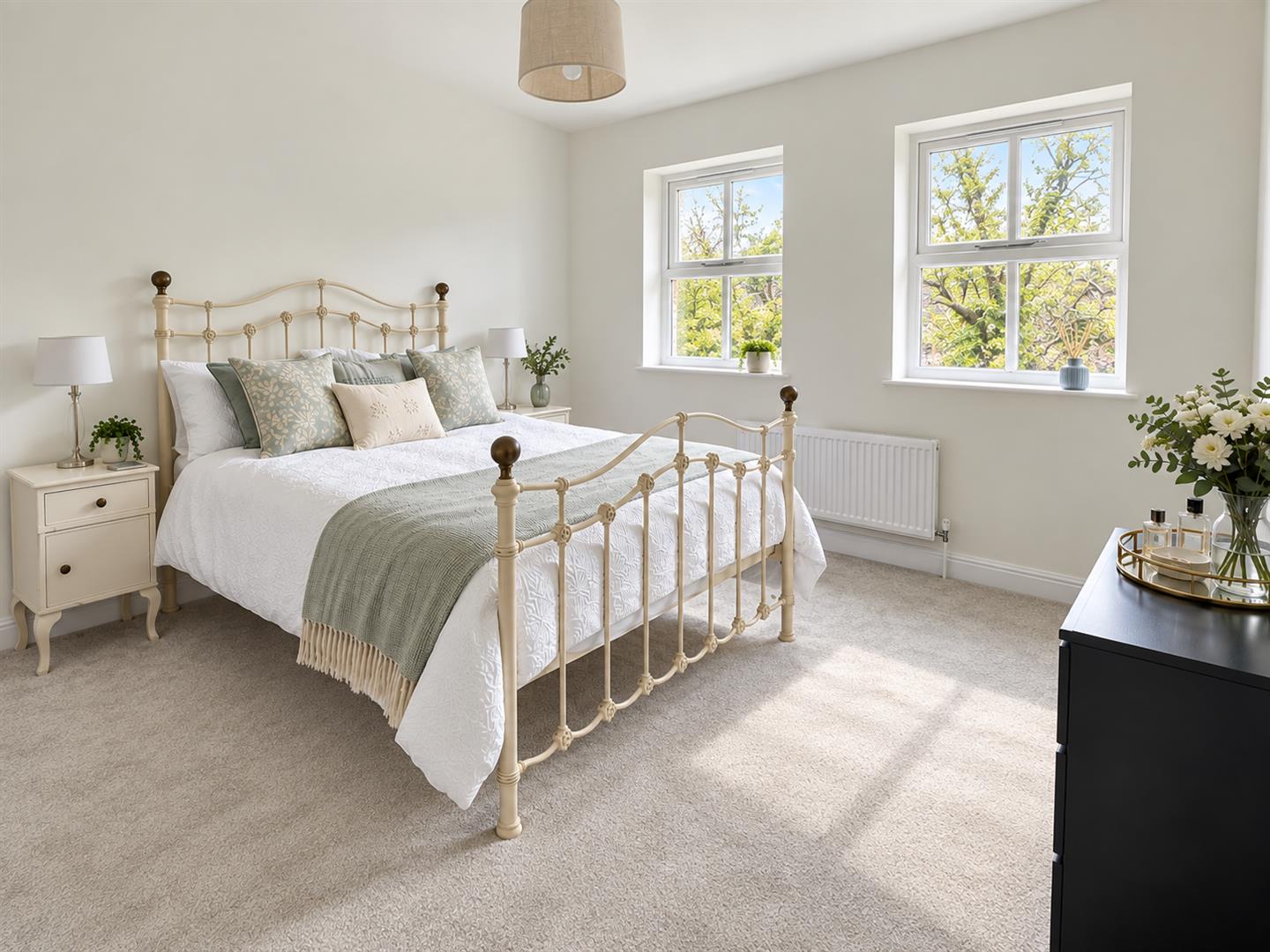 Flat Beechfield Road in Dacorum
