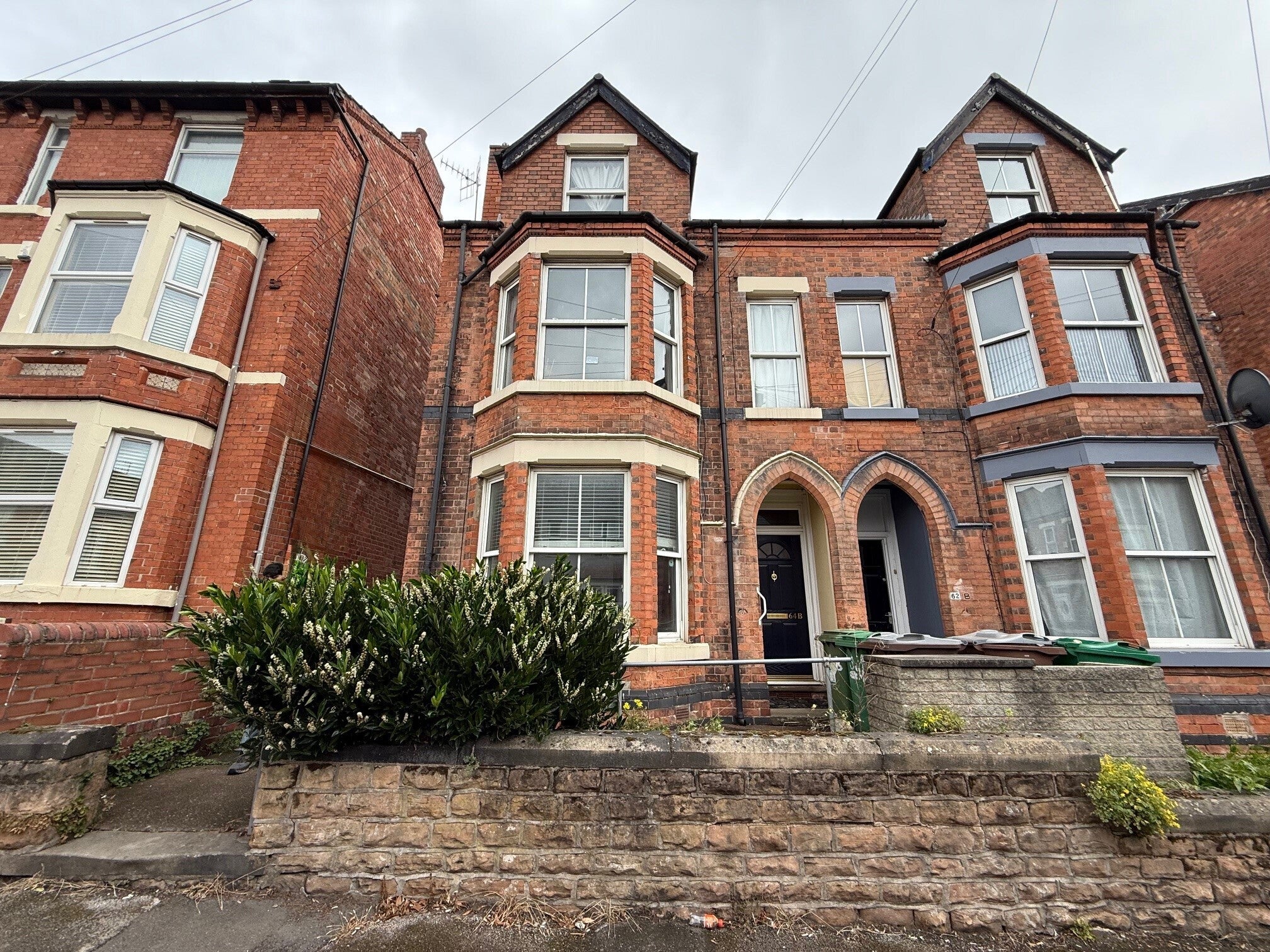 Flat Burford Road in Nottingham