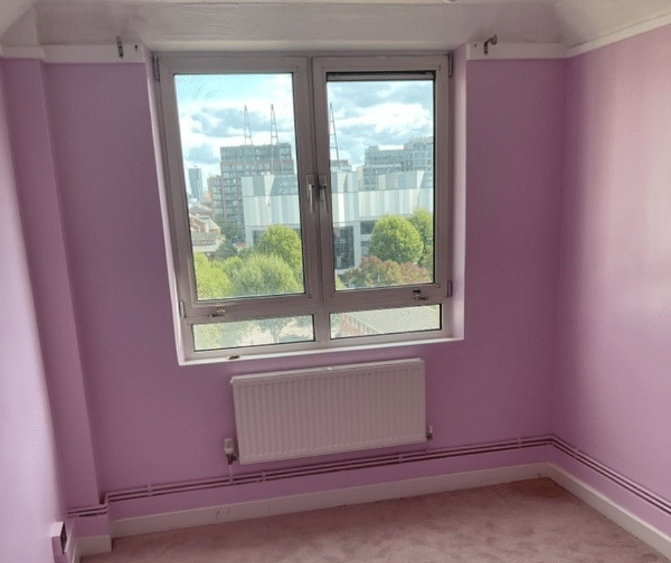 Room Tiller Road in Greater London