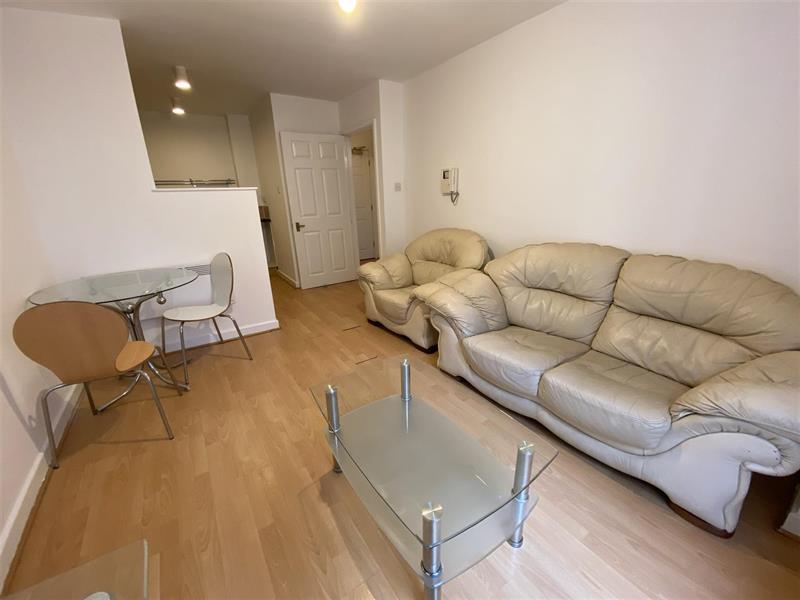 Flat Bombay Street in Manchester