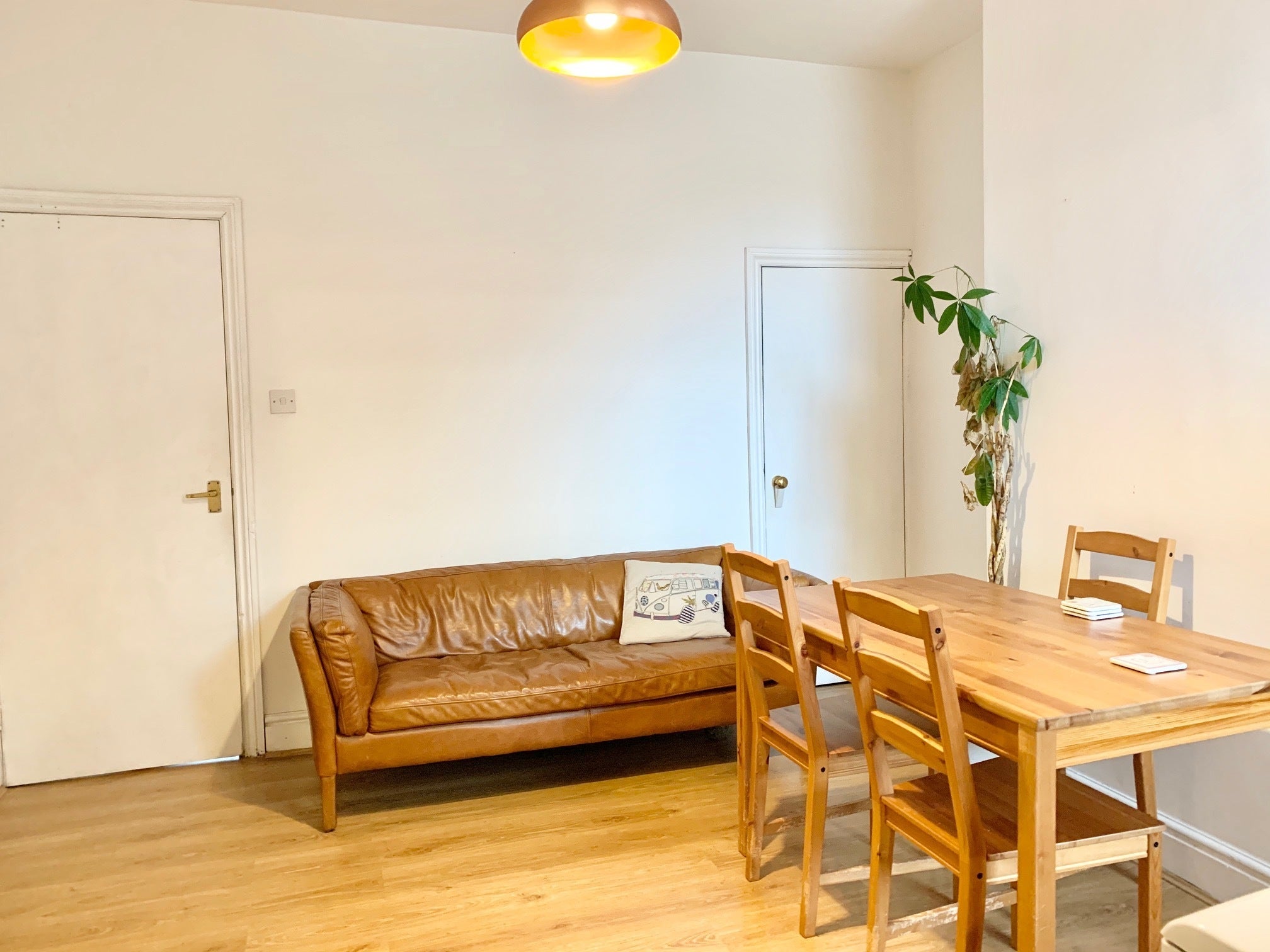 Room Bunbury Street in Nottingham