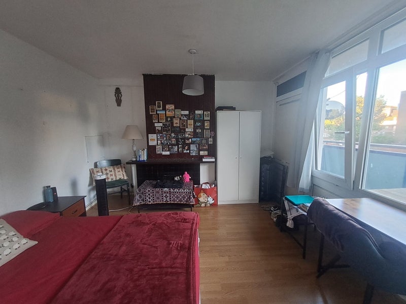 Room Hanbury Street in Greater London