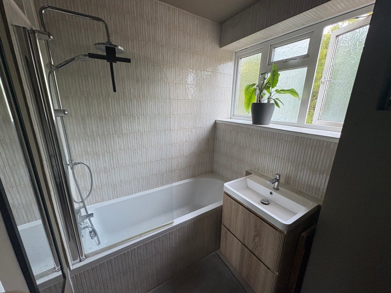 Room Stanstead Road in Greater London
