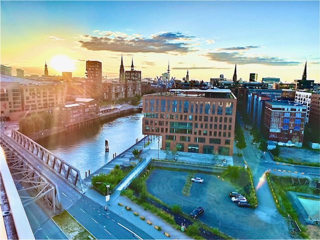 Wohnung Überseeallee in Hamburg