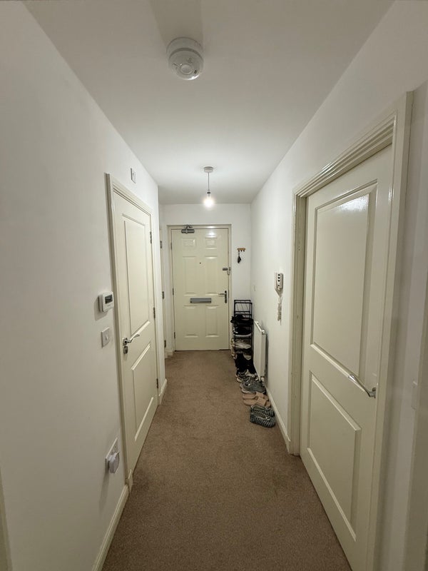 Flat Bonnybridge Drive in City of Edinburgh