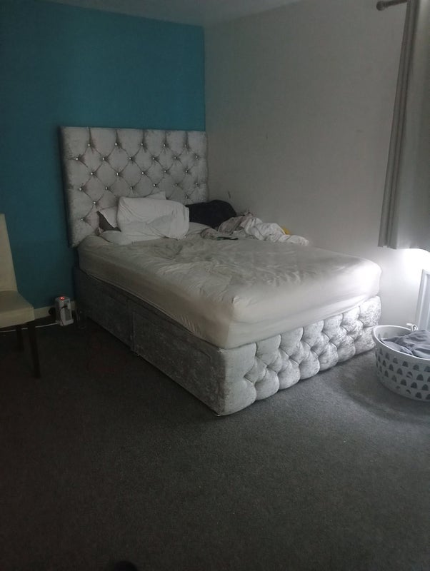 Room Drake Road in Basildon