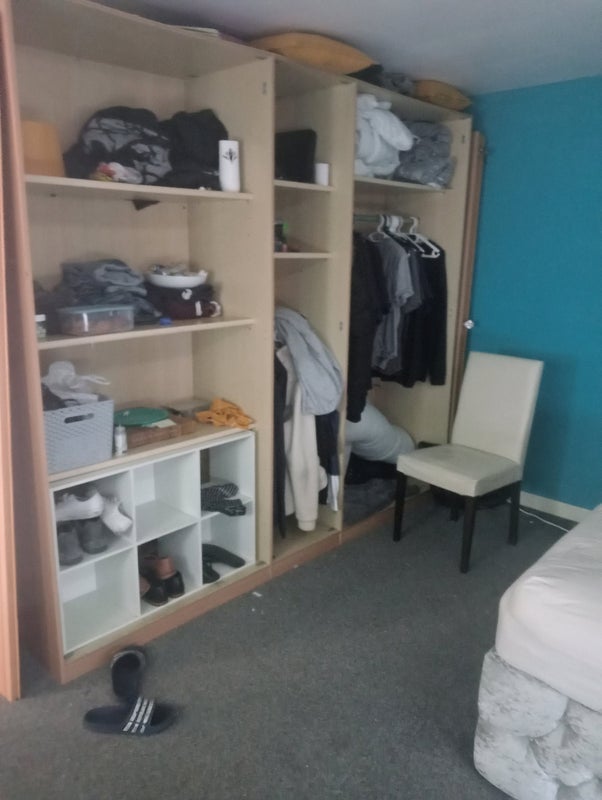 Room Drake Road in Basildon