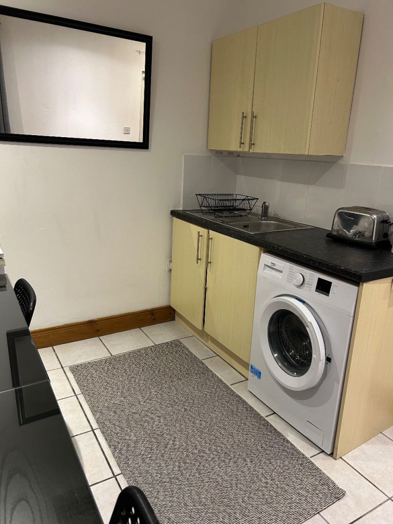 Flat Mount Merrion Gardens in Belfast
