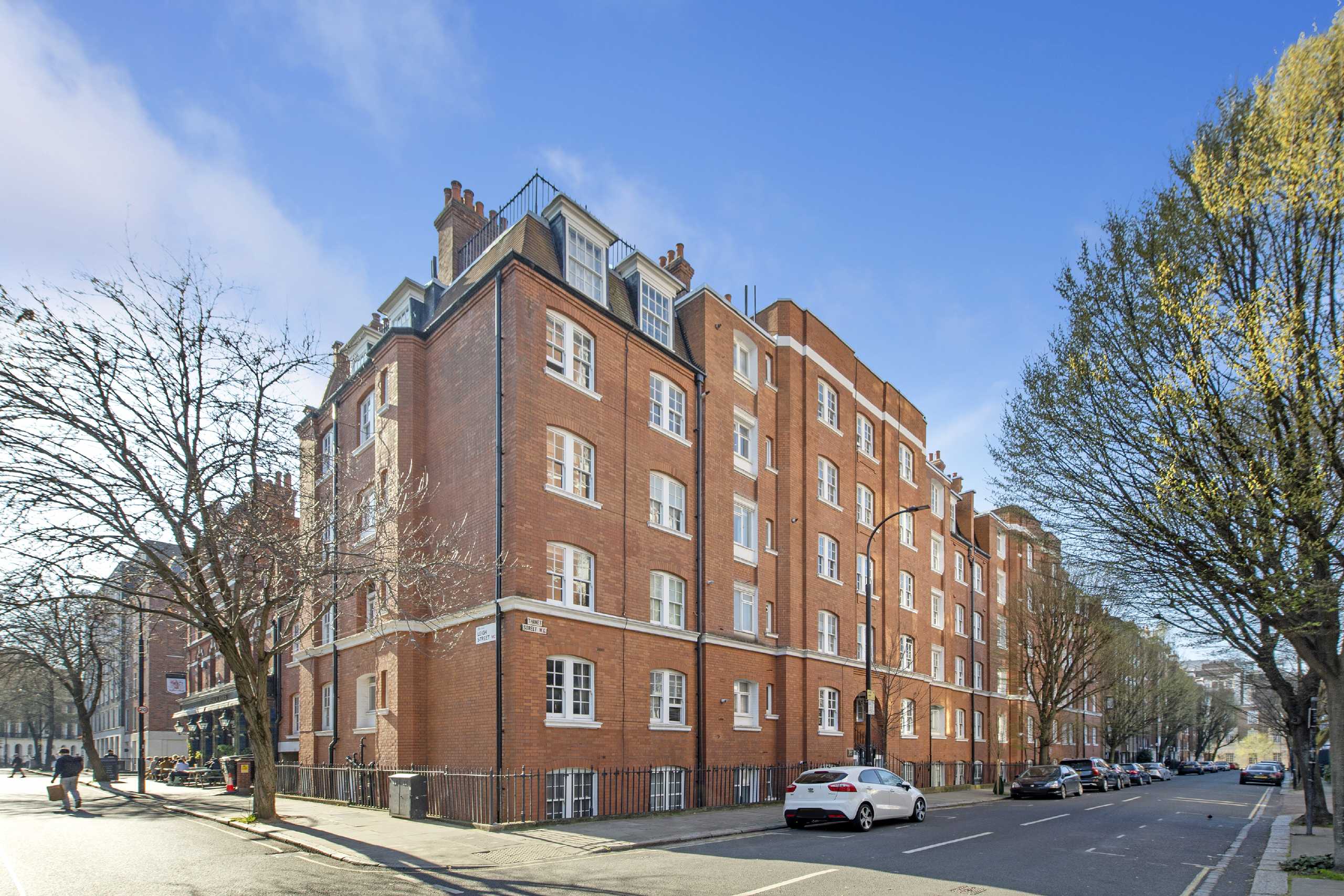 Flat Thanet Street in Greater London