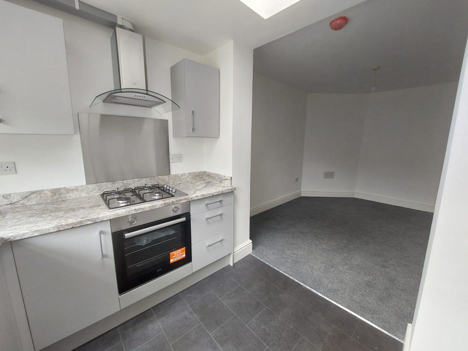 Flat Dingle Road in Birkenhead