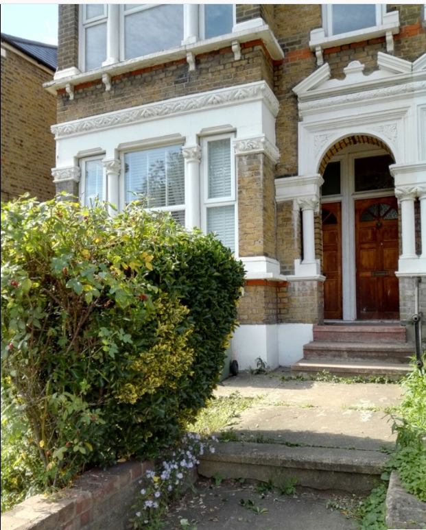 Room Catford Hill in Greater London