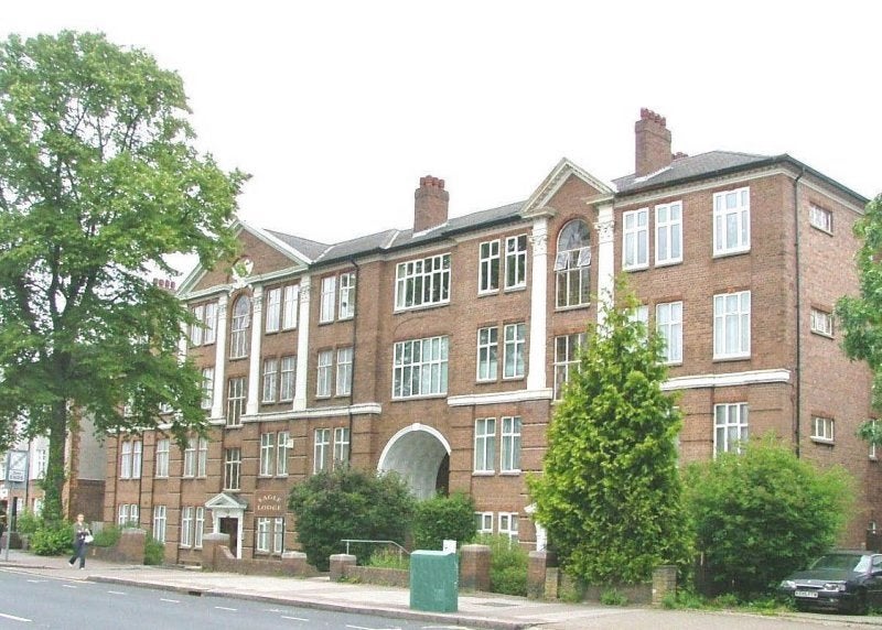 House Golders Green Road in Greater London
