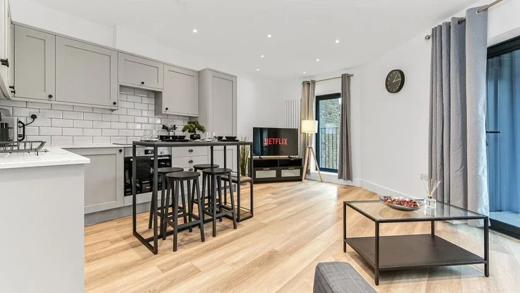 Flat Vincent Road in Greater London