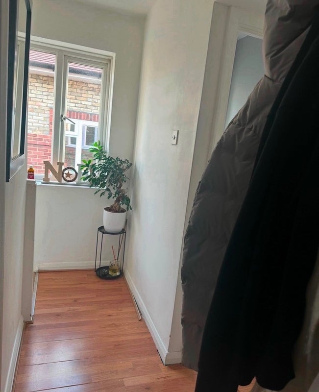Room Alnwick Road in Greater London