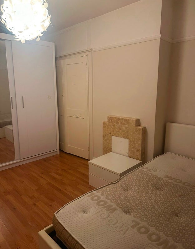 Room Alnwick Road in Greater London
