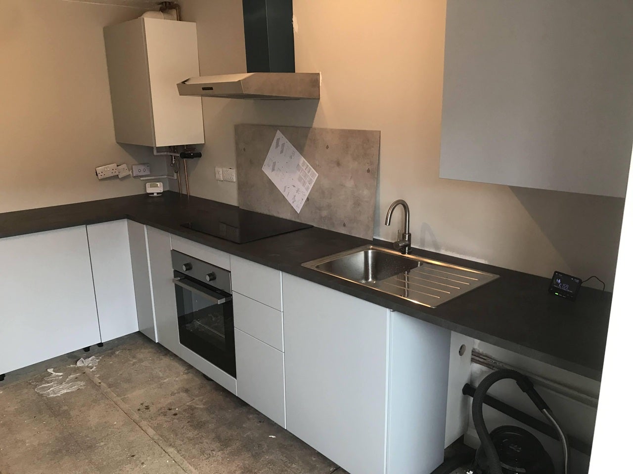 House Copper Beech Close in West Lindsey