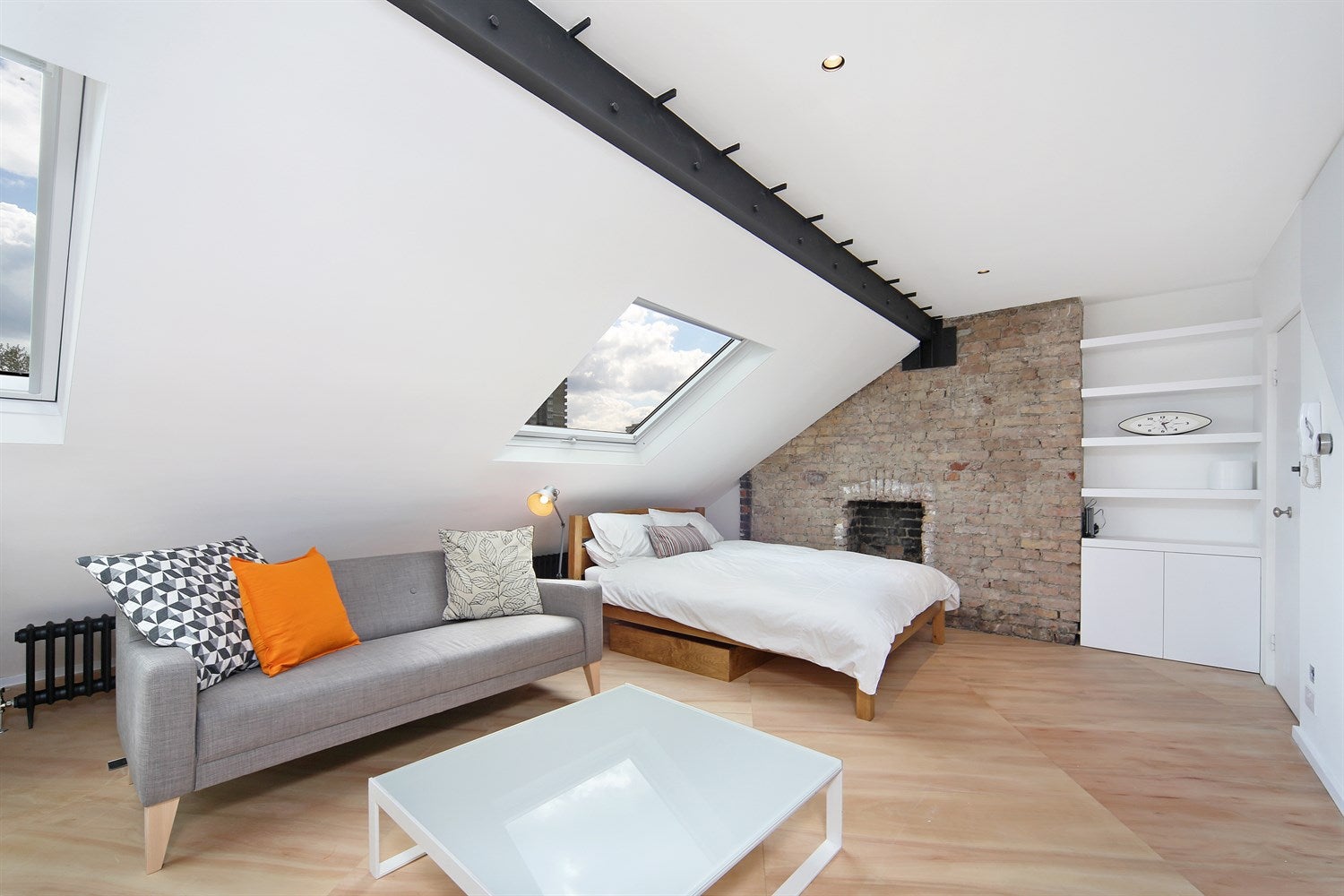 Flat Cambridge Gardens in Greater London