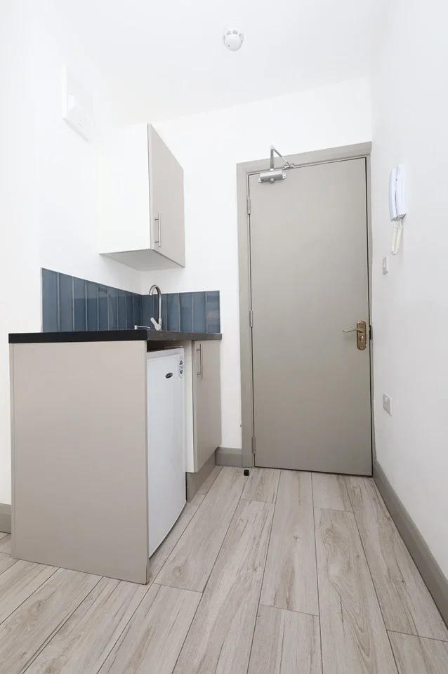 Flat Cullington Close in Greater London