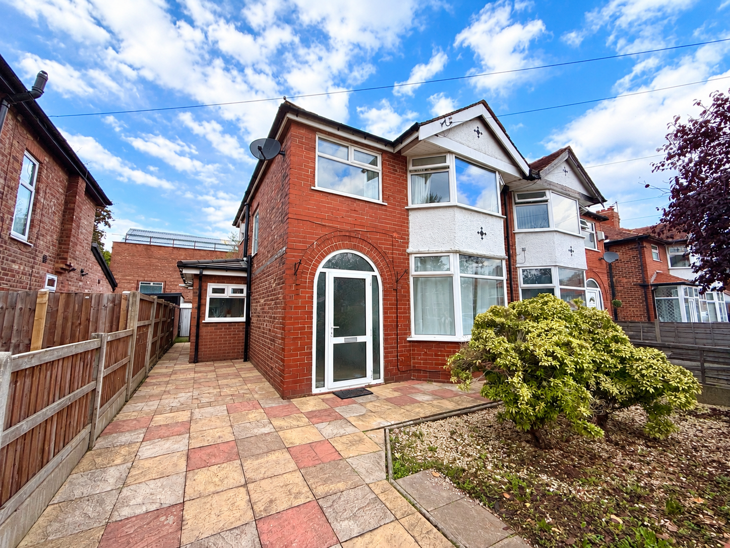 Room Bollin Drive in Trafford