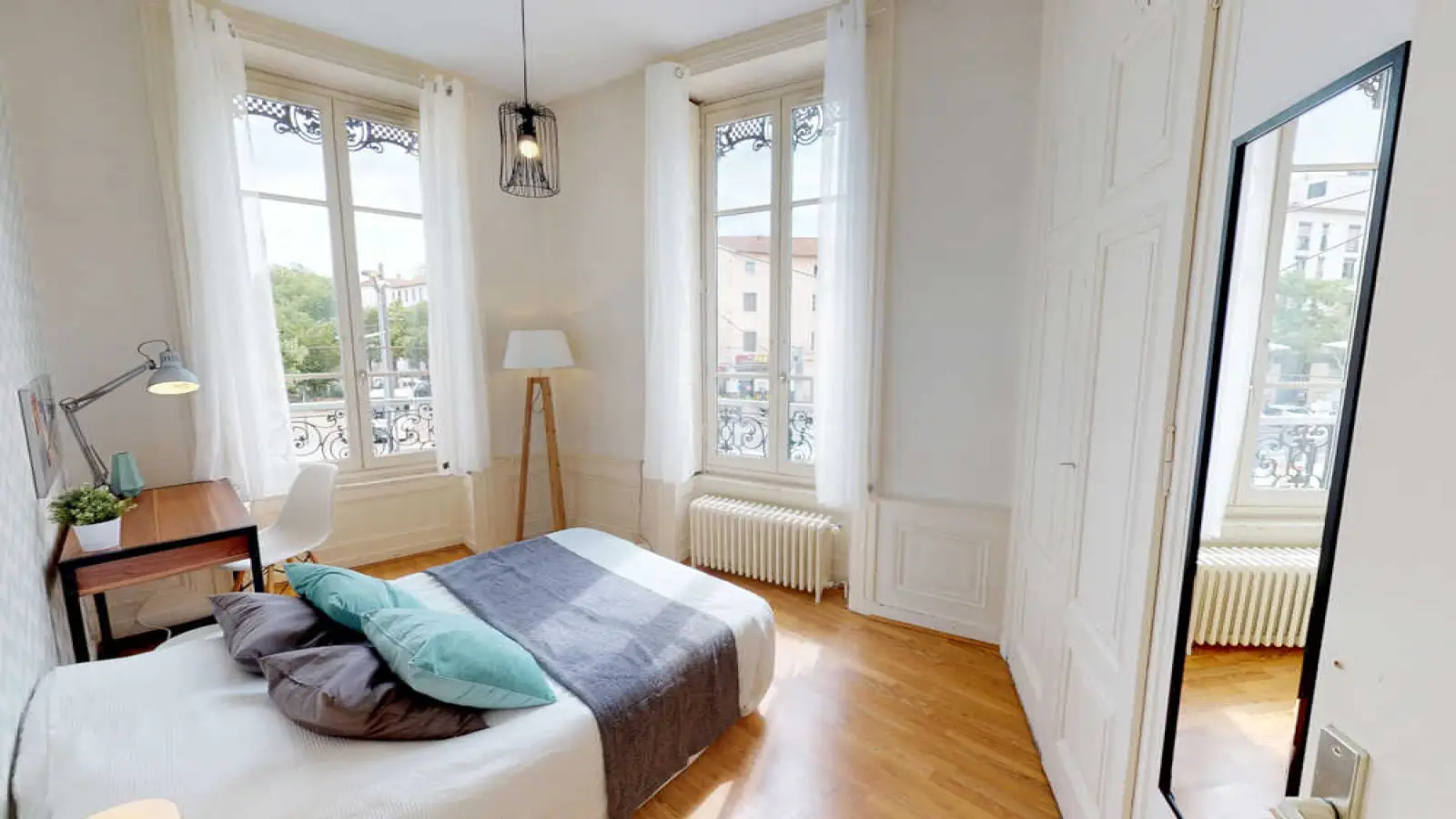 Flat Rue Roquette in Lyon