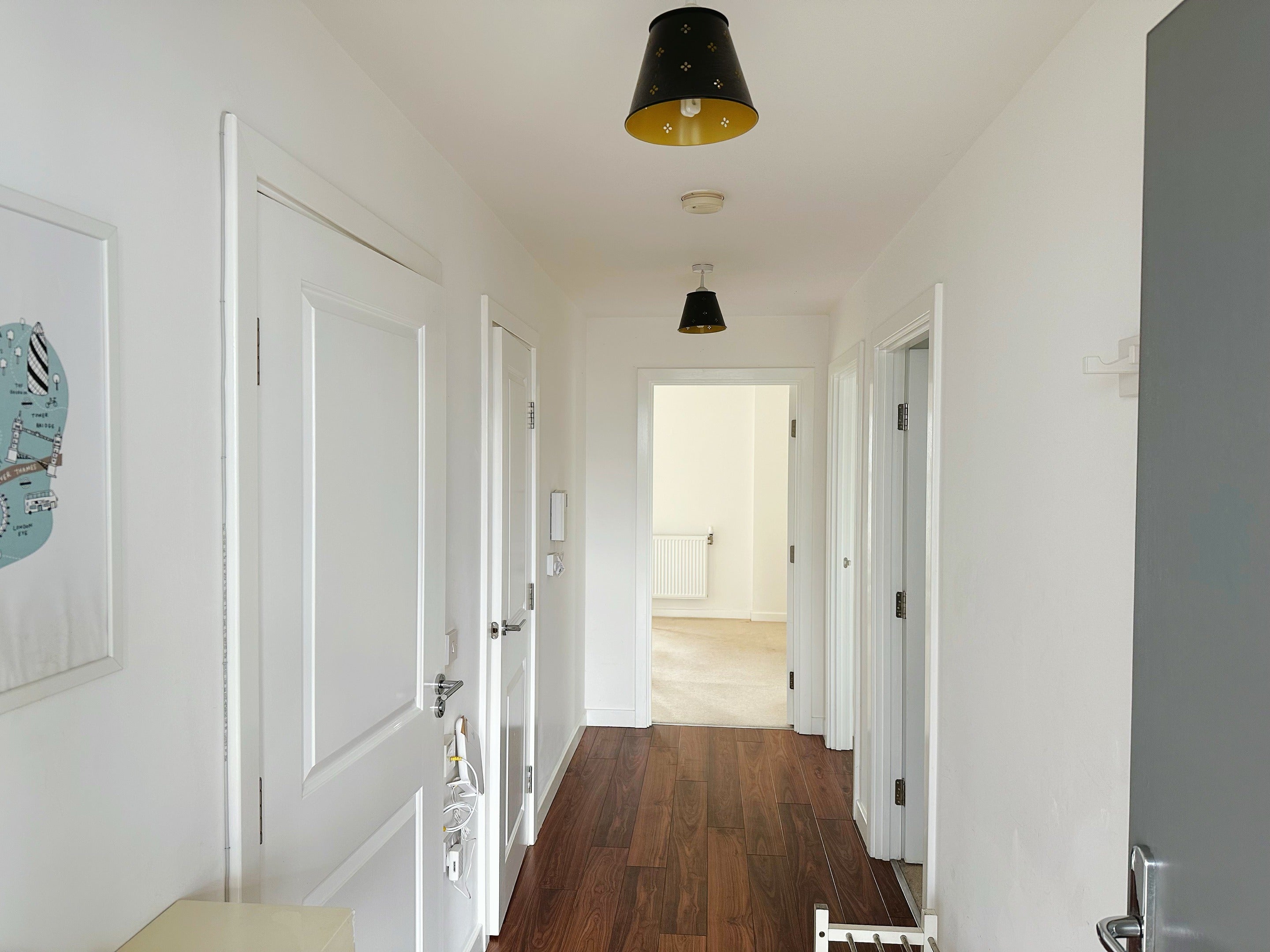 Flat Upper North Street in Greater London