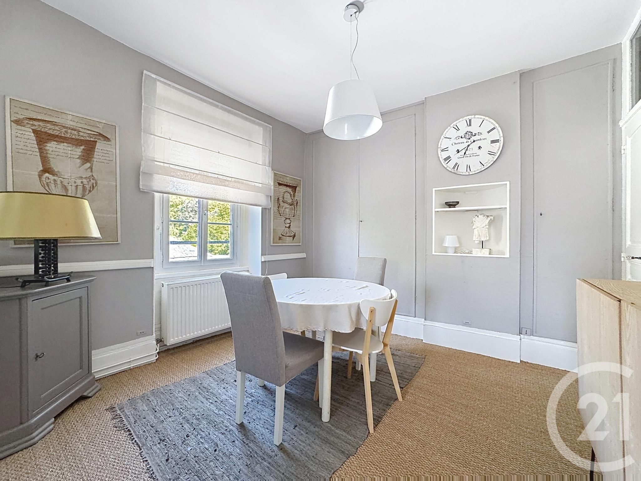 Flat Quai Pasteur in Melun