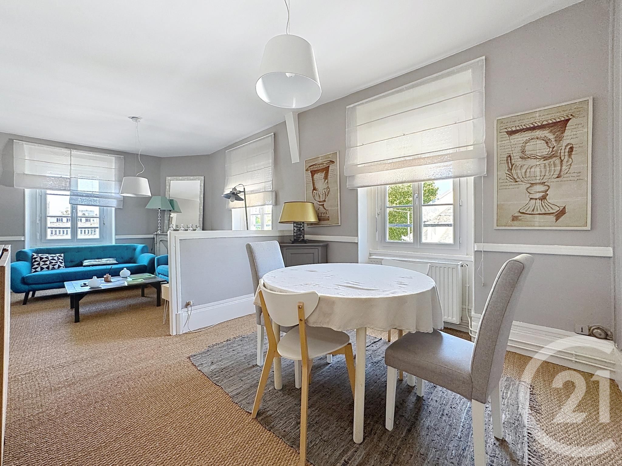 Flat Quai Pasteur in Melun