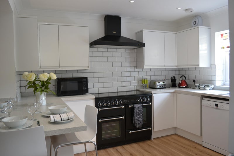 Room Marion Crescent in Greater London