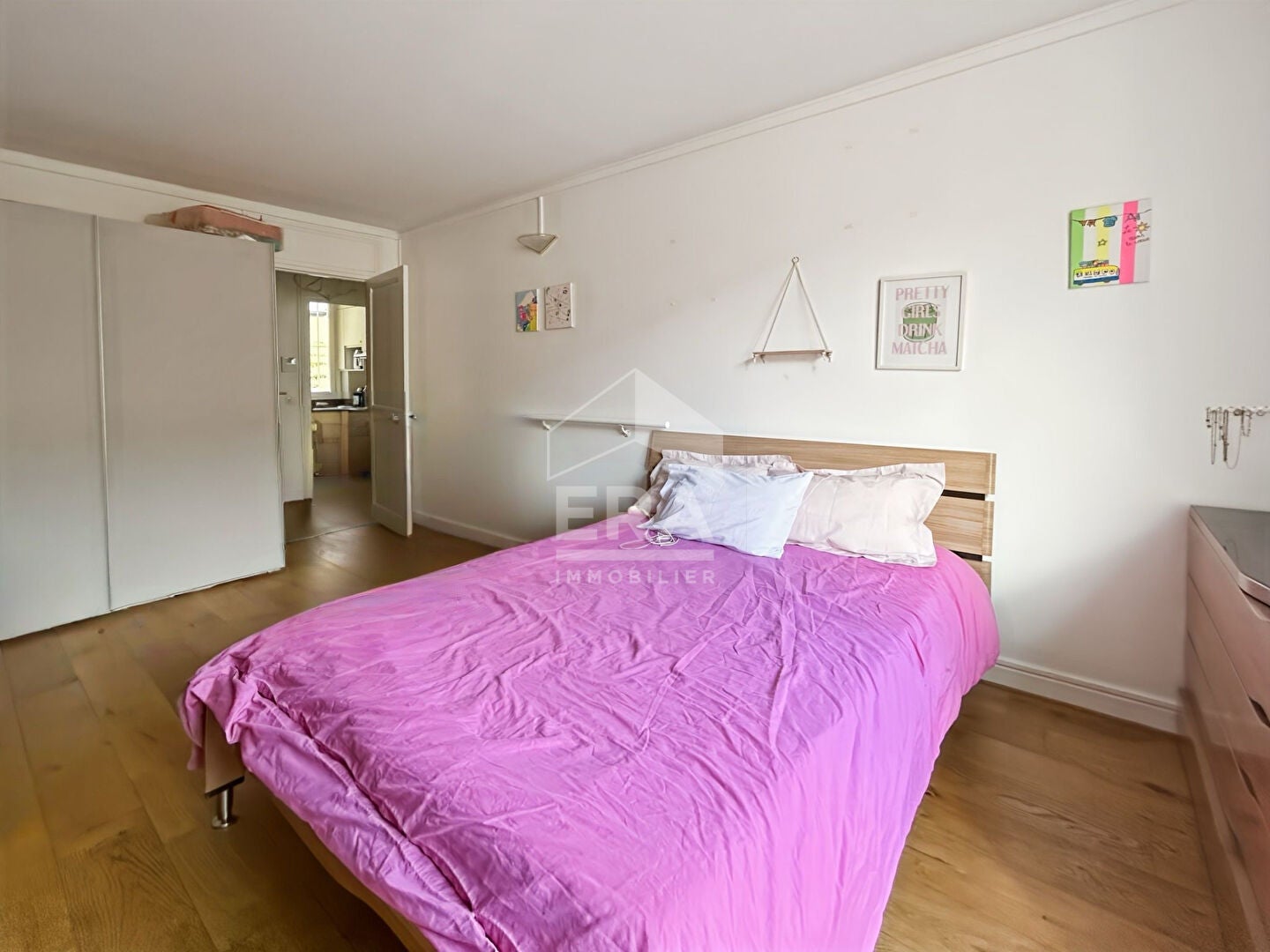 Appartement Rue Copernic à Paris