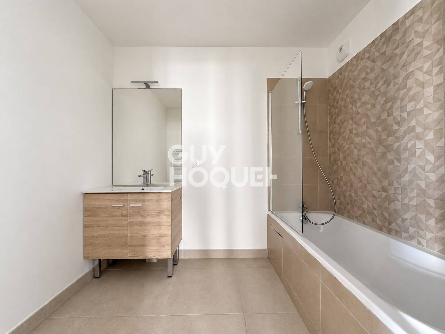 Flat Rue des Bas in Gennevilliers