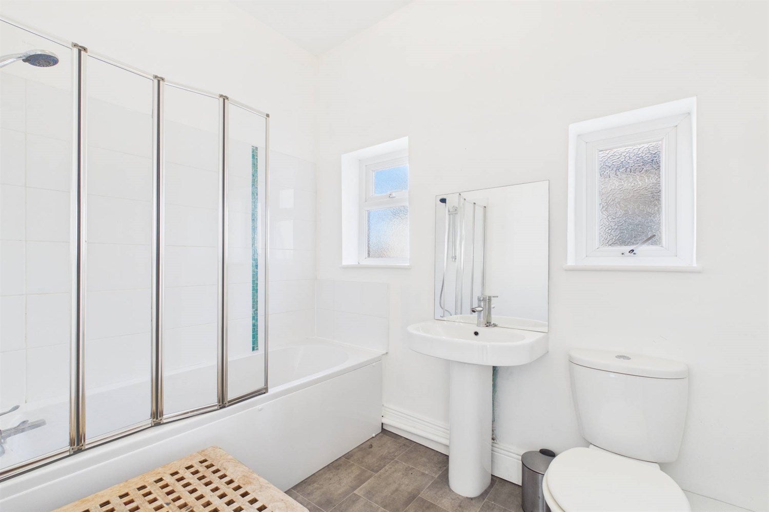 Flat Gibson Street in Newbiggin by the Sea