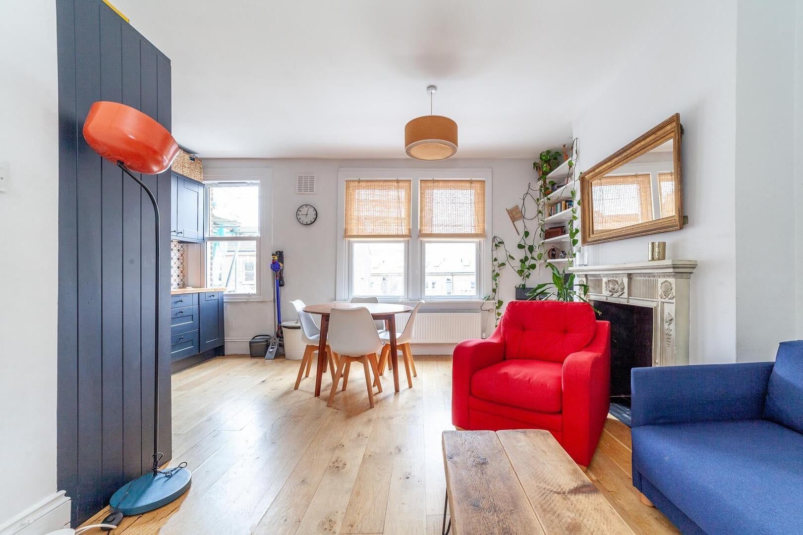 Flat Fermoy Road in City of Westminster