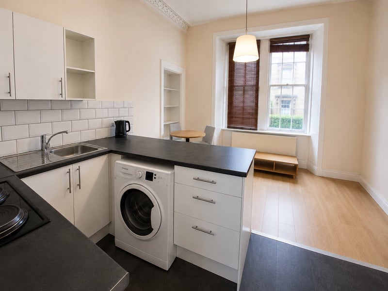 Room Buccleuch Street in Glasgow